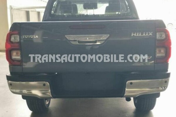 Toyota hilux / revo pick-up double cabin 2.8l diesel automatique rhd gris oscuro