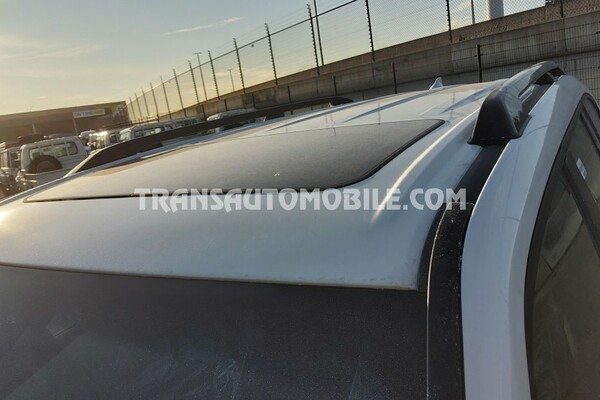 Toyota land cruiser 300 v6 gr sport 3.3l diesel automatique ae70 blanc